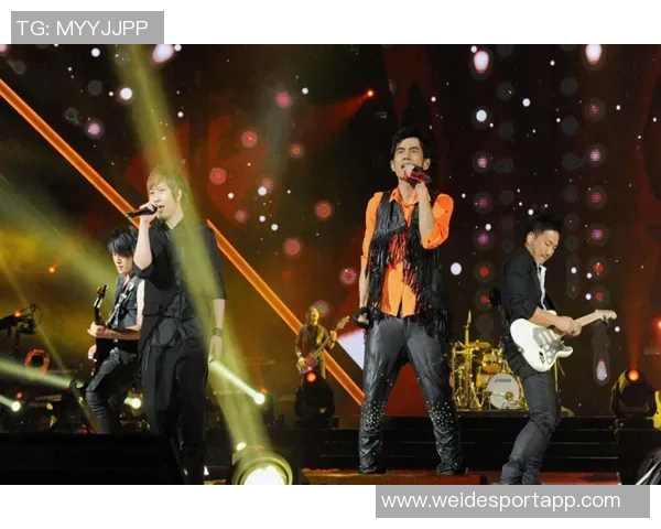 鲁尼即将迎来40岁生日化身牙叔献唱皇后乐队经典歌曲庆祝盛典 鲁尼即将迎来40岁生日化身牙叔献唱皇后乐队经典歌曲庆祝盛典