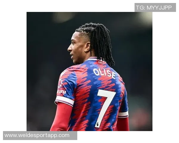 德转评选年度最佳右边锋候选人揭晓杜埃奥利塞萨拉赫亚马尔入围