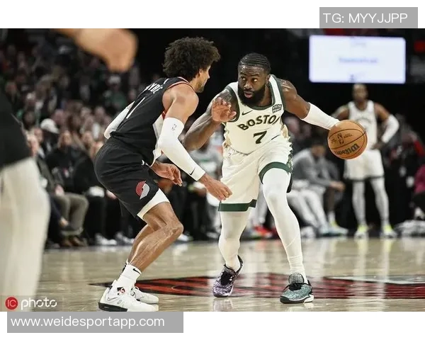 杰伦布朗坦言本场表现不佳感到对队友的失望与愧疚