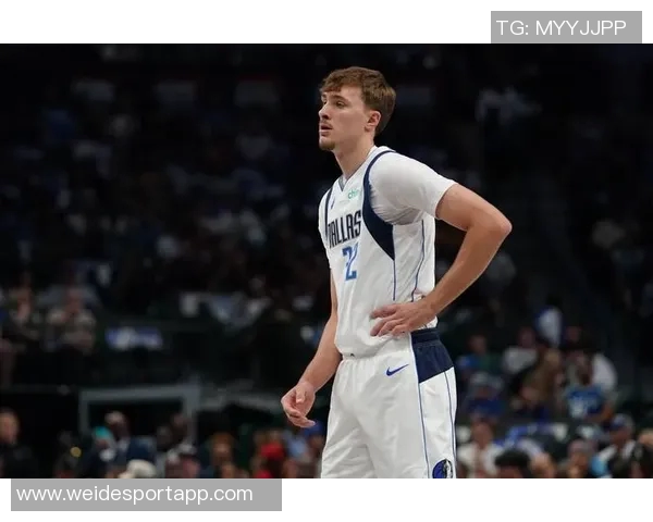 弗拉格称赞莱昂纳德为攻防一体的顶尖球员一直是我努力追求的目标